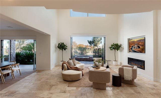 2436 Grassy Spring Place, Las Vegas, NV 89135