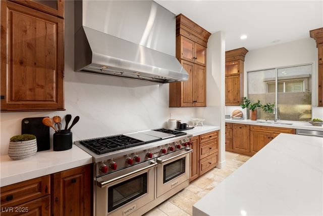 2436 Grassy Spring Place, Las Vegas, NV 89135