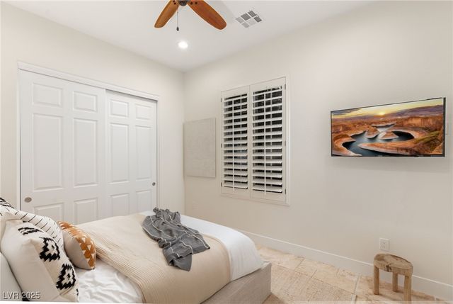 2436 Grassy Spring Place, Las Vegas, NV 89135