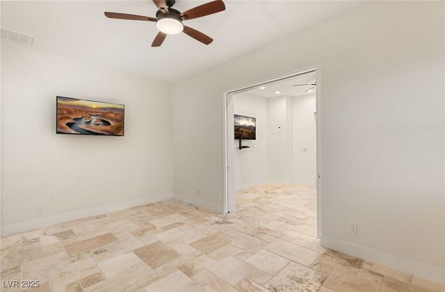 2436 Grassy Spring Place, Las Vegas, NV 89135