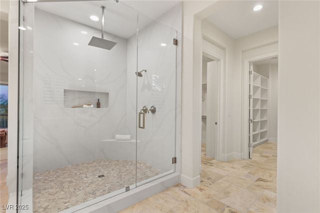 2436 Grassy Spring Place, Las Vegas, NV 89135