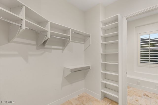 2436 Grassy Spring Place, Las Vegas, NV 89135