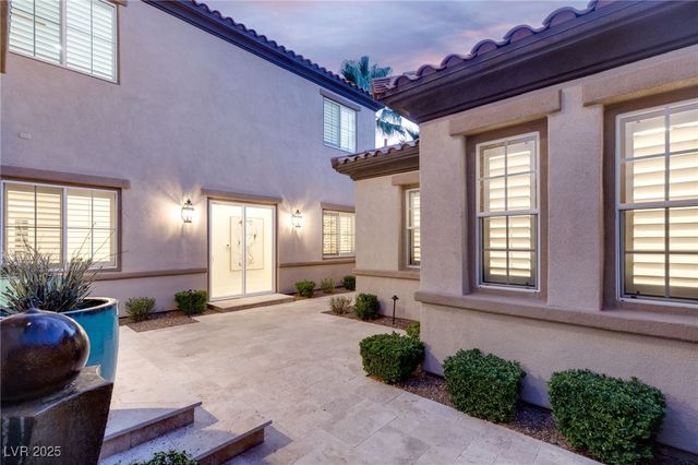 2436 Grassy Spring Place, Las Vegas, NV 89135