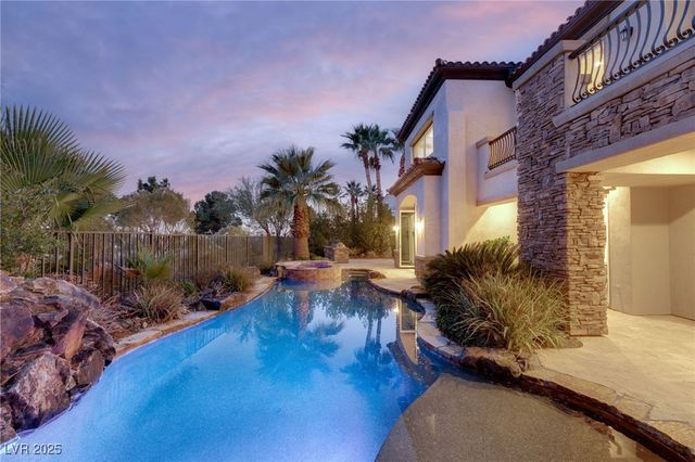 2436 Grassy Spring Place, Las Vegas, NV 89135