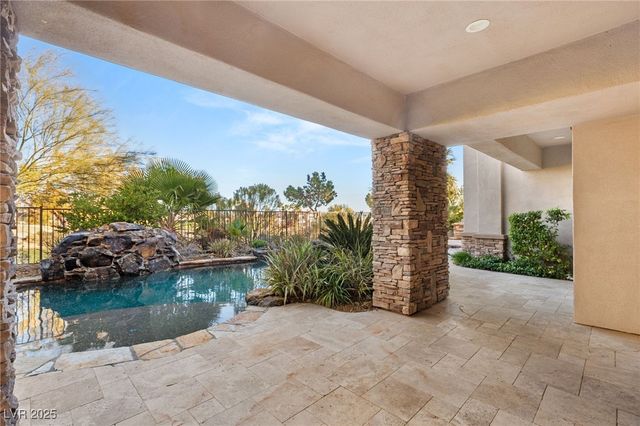 2436 Grassy Spring Place, Las Vegas, NV 89135