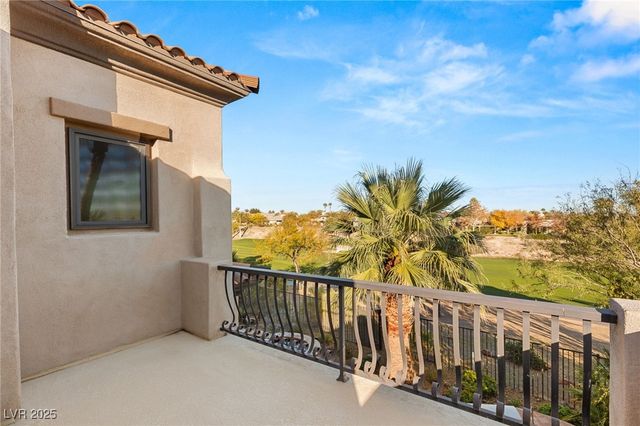 2436 Grassy Spring Place, Las Vegas, NV 89135