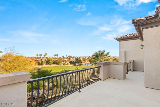 2436 Grassy Spring Place, Las Vegas, NV 89135