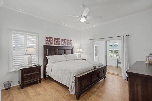 1106 SOUTHERN SUN DR, The Villages, FL 32162