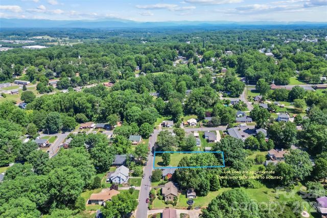 101 Falls Street, Morganton, NC 28655