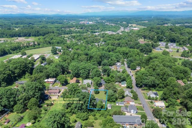 101 Falls Street, Morganton, NC 28655