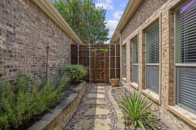 10216 Boyton Canyon Road, Frisco, TX 75035
