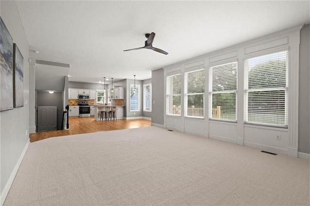22414 W 45th Street, Shawnee, KS 66226