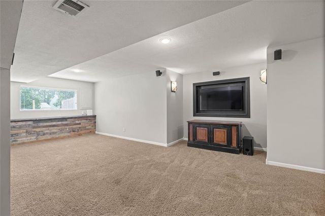 22414 W 45th Street, Shawnee, KS 66226