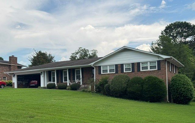 3940 Bow St, NE, Cleveland, TN 37312