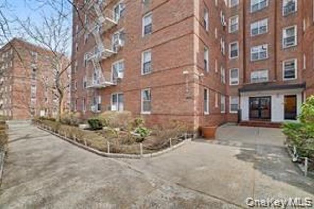 29 Abeel Avenue 4A, Yonkers, NY 10705