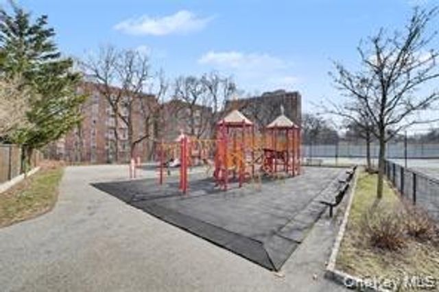 29 Abeel Avenue 4A, Yonkers, NY 10705