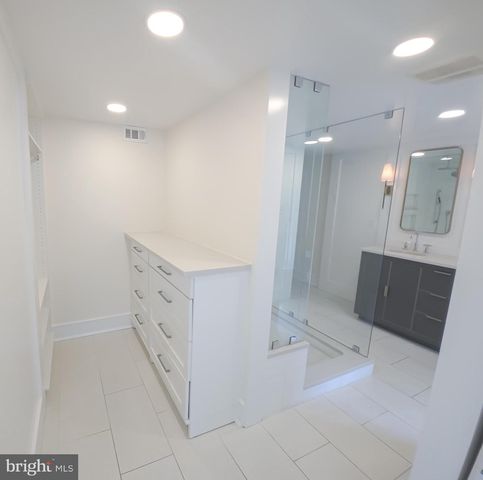 1915 PANAMA ST, Philadelphia, PA 19103