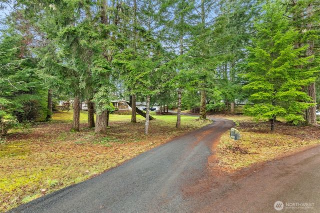 71 E Rhododendron Place, Shelton, WA 98584