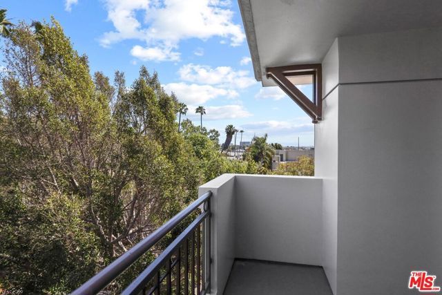 1417 Butler Avenue ph4, Los Angeles, CA 90025