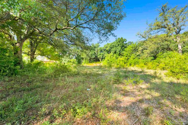 4387 Reinsma Rd, Milton, FL 32583