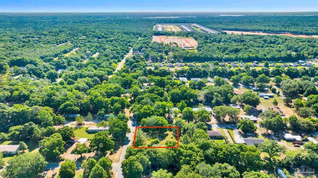 4387 Reinsma Rd, Milton, FL 32583