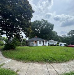 2416 Morton Street, Charlotte, NC 28208