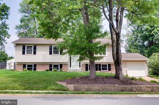 203 LOCUST ST SW, Vienna, VA 22180