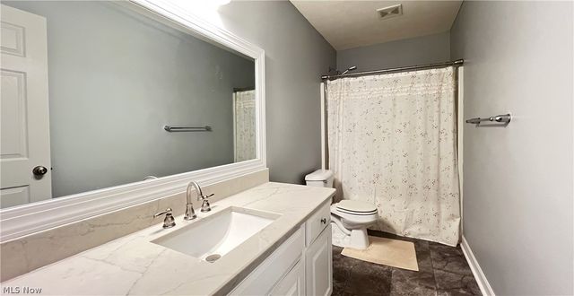 961 Outrigger Cove, Painesville Twp, OH 44077