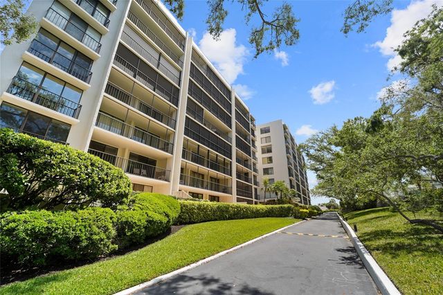 220 BELLEVIEW BOULEVARD 601, Belleair, FL 33756