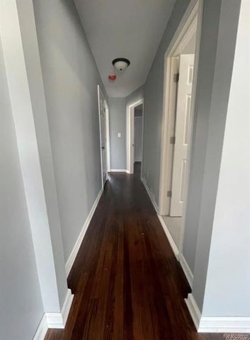 14910 Anne Avenue, Allen Park, MI 48101