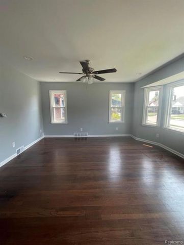 14910 Anne Avenue, Allen Park, MI 48101