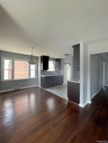 14910 Anne Avenue, Allen Park, MI 48101