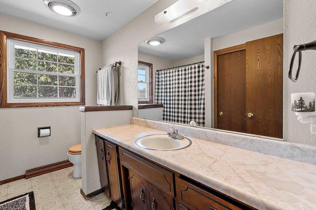 W220 JULIUS STREET, Krakow, WI 54137