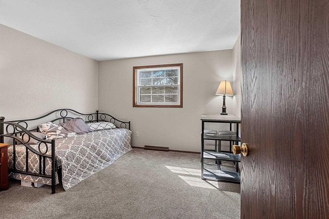 W220 JULIUS STREET, Krakow, WI 54137