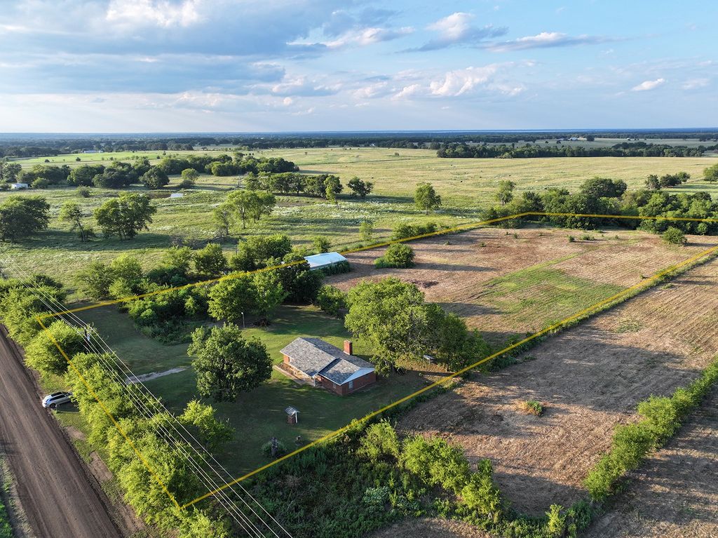 3450 County Road 3504, Wills Point, TX 75169