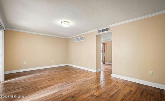 325 GREENCASTLE Drive 55, Jacksonville, FL 32225