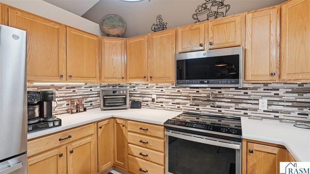 113 Bunker Court, Mankato, MN 56001