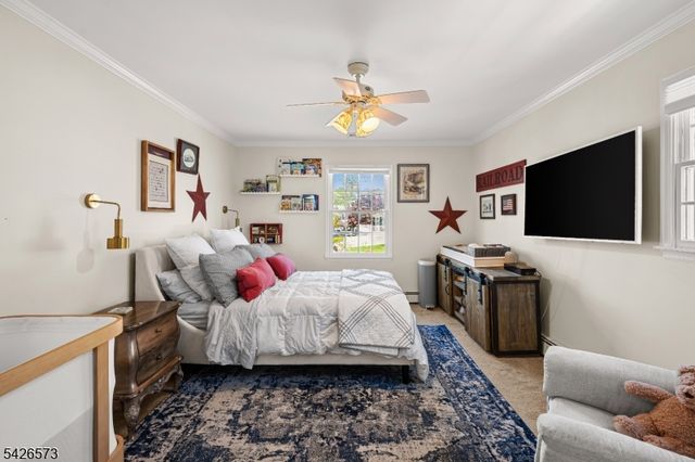 27 S Bertrand Rd, Mount Arlington Boro, NJ 07856