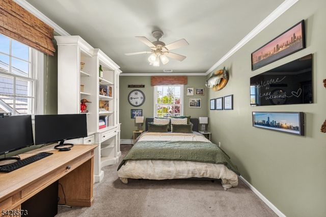 27 S Bertrand Rd, Mount Arlington Boro, NJ 07856