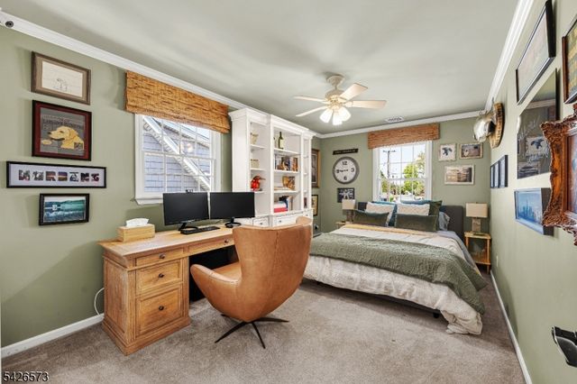 27 S Bertrand Rd, Mount Arlington Boro, NJ 07856
