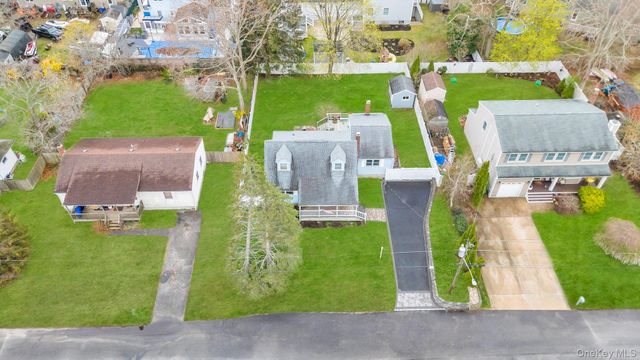 8 Lama Drive, Shirley, NY 11967