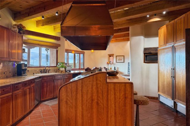 98 La Barbaria Trail, Santa Fe, NM 87505