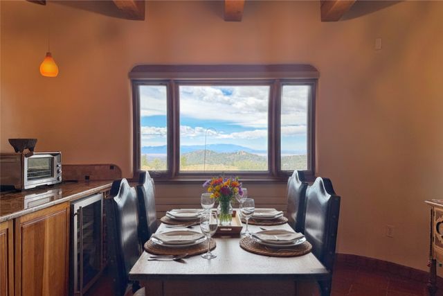 98 La Barbaria Trail, Santa Fe, NM 87505