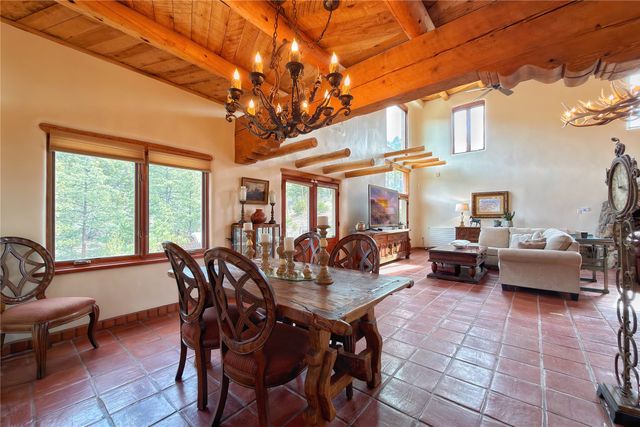 98 La Barbaria Trail, Santa Fe, NM 87505