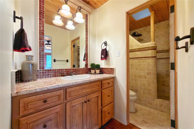 98 La Barbaria Trail, Santa Fe, NM 87505