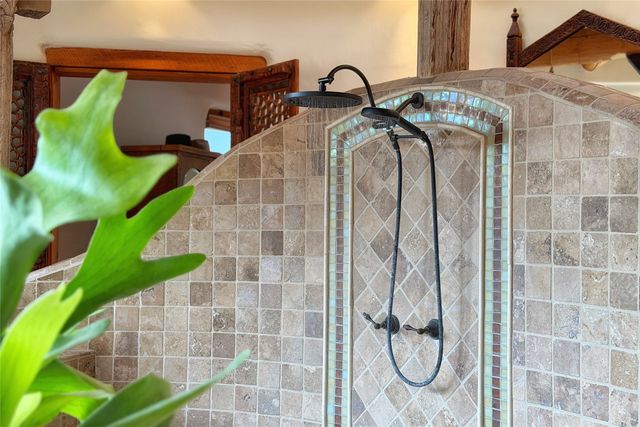 98 La Barbaria Trail, Santa Fe, NM 87505