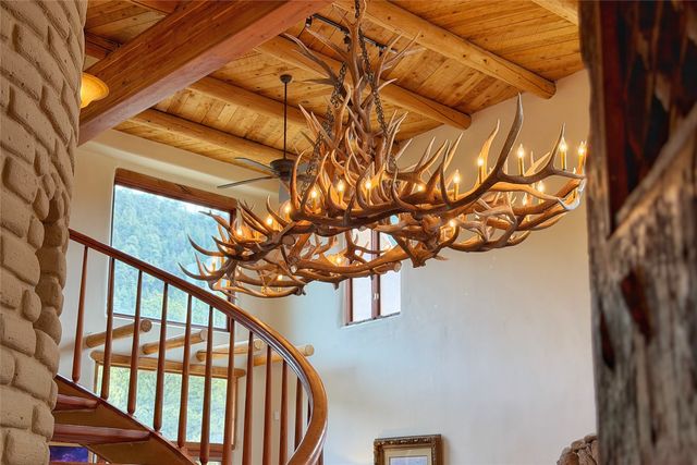 98 La Barbaria Trail, Santa Fe, NM 87505