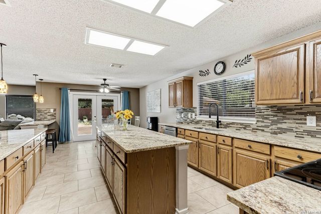 18722 REDROCK CRK, San Antonio, TX 78259