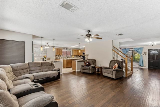 18722 REDROCK CRK, San Antonio, TX 78259