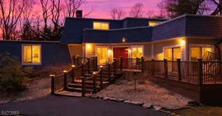 947 Franklin Lake Rd, Franklin Lakes Boro, NJ 07417